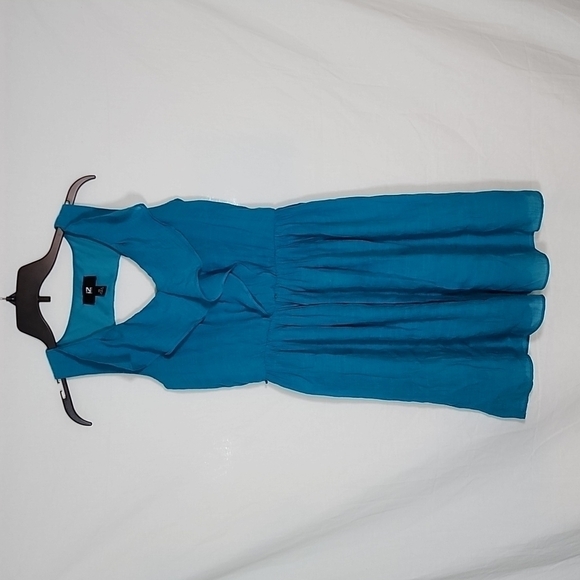 Iz Byer Dresses & Skirts - ♥️iz pullon dress size XS free with eny purches